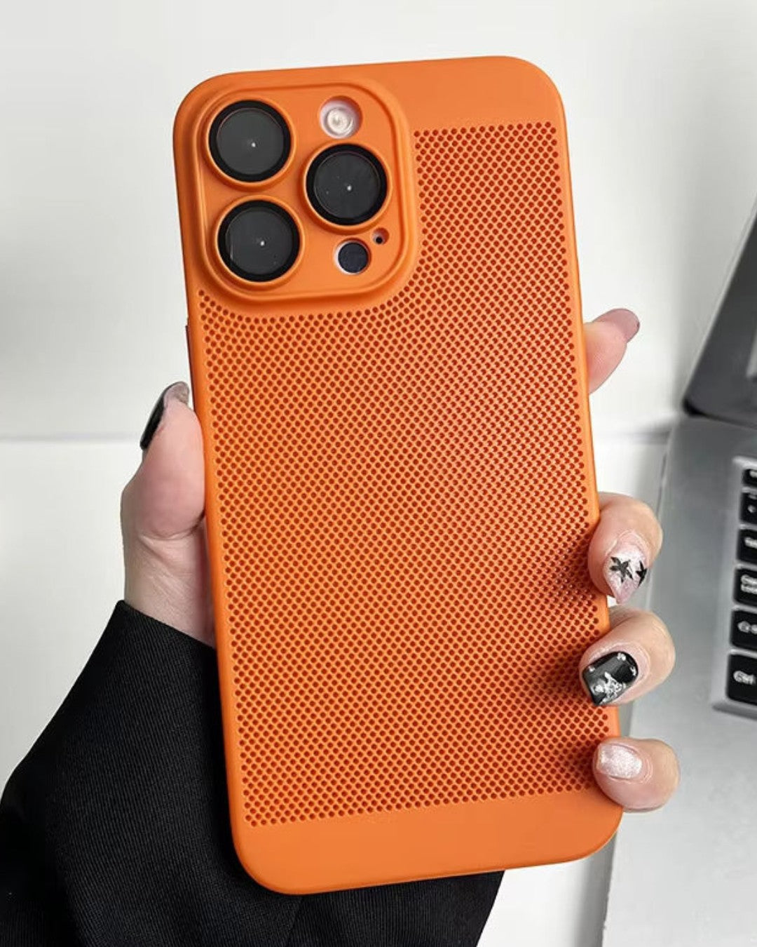 Mesh Grid Case For iPhone 16 Pro